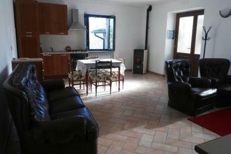 Casale Di Burano Leilighet Onano Eksteriør bilde